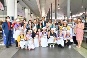 รับมอบป้ายรับรองมาตรฐานสุขาภิบาลอาหาร