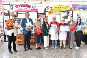 รับมอบป้ายรับรองมาตรฐานสุขาภิบาลอาหาร