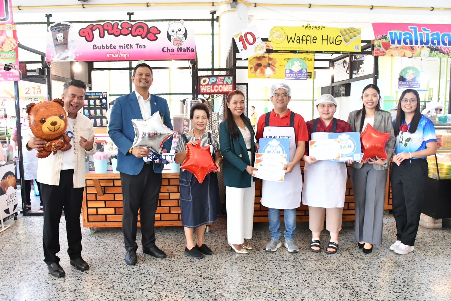 รับมอบป้ายรับรองมาตรฐานสุขาภิบาลอาหาร