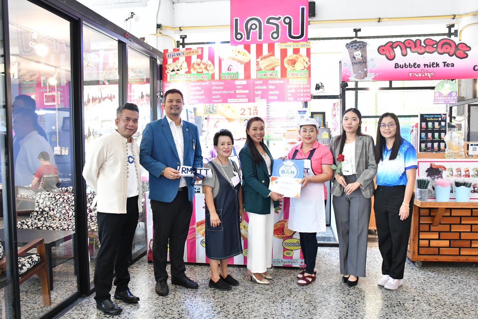 รับมอบป้ายรับรองมาตรฐานสุขาภิบาลอาหาร